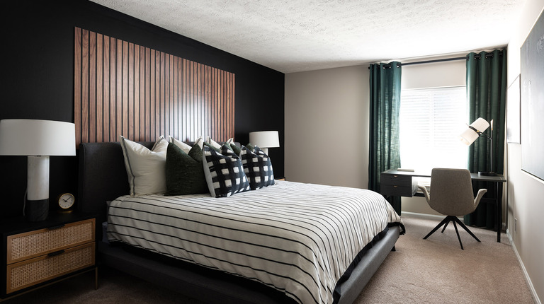 Spacious primary bedroom